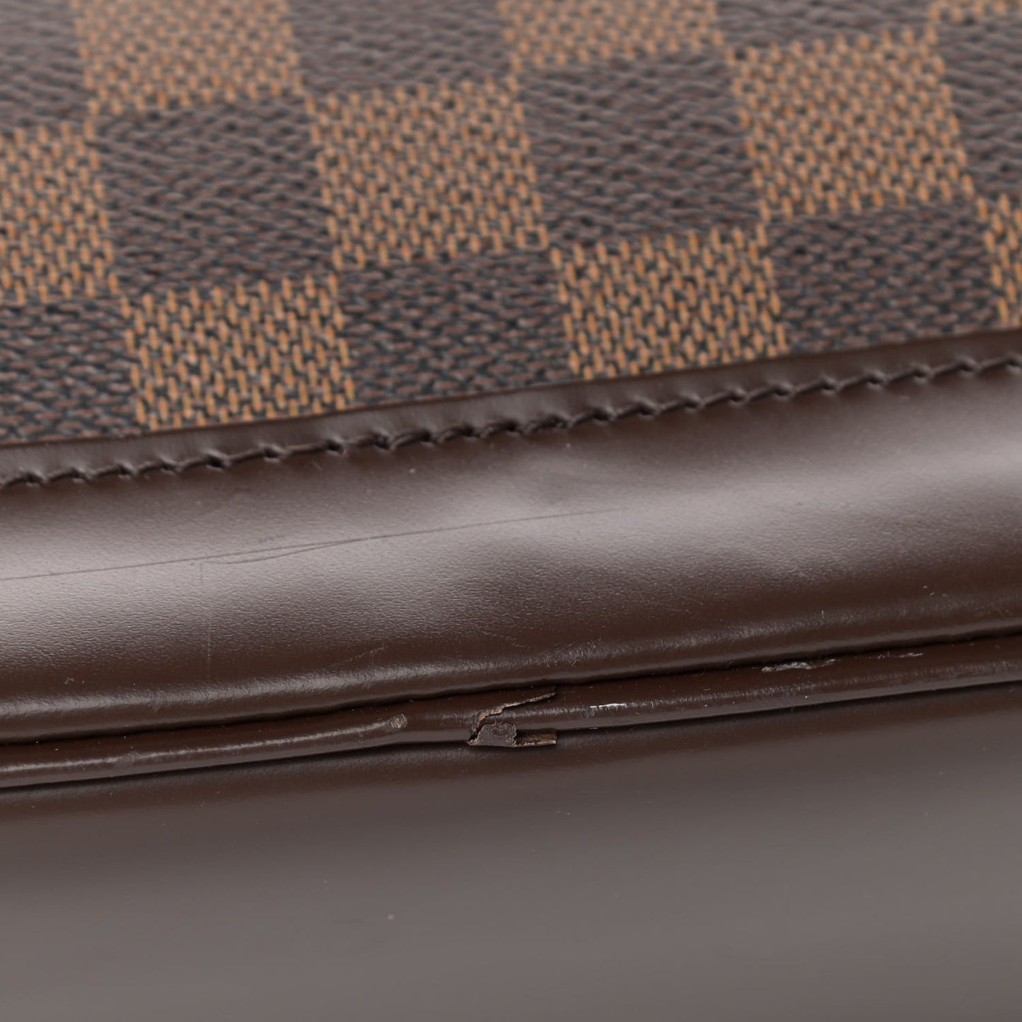 Damier Ebene Alma PM