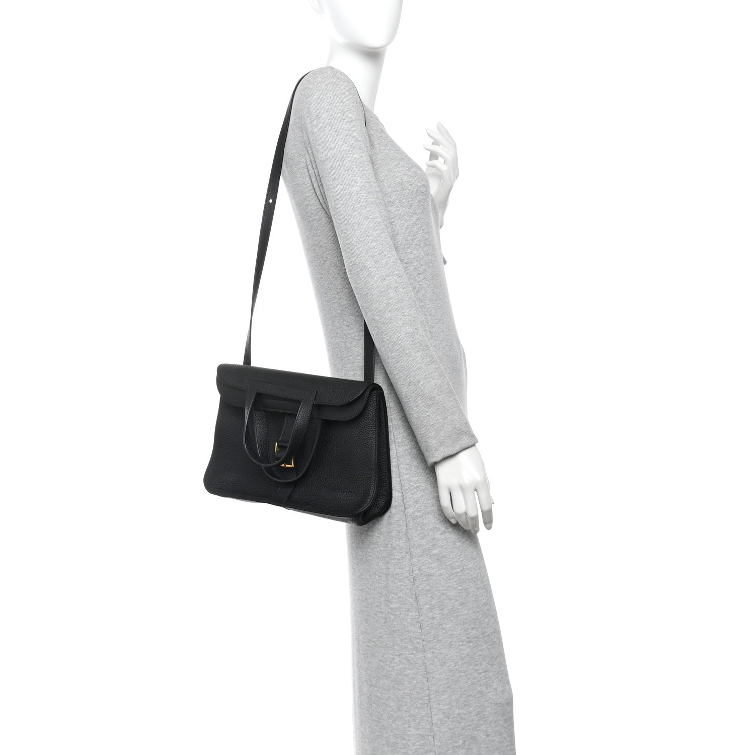 Hermes Taurillon Clemence Halzan 31 GM Black 2 of 10