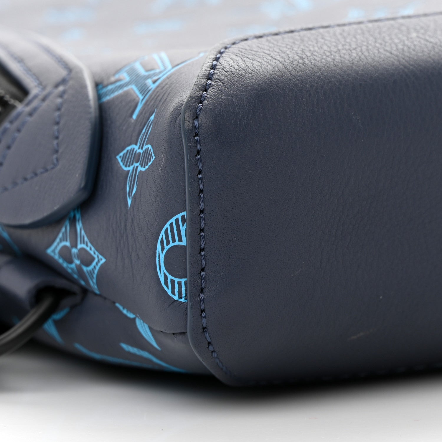 Louis Vuitton Monogram Shadow Duo Slingbag Navy River Blue 9 of 12