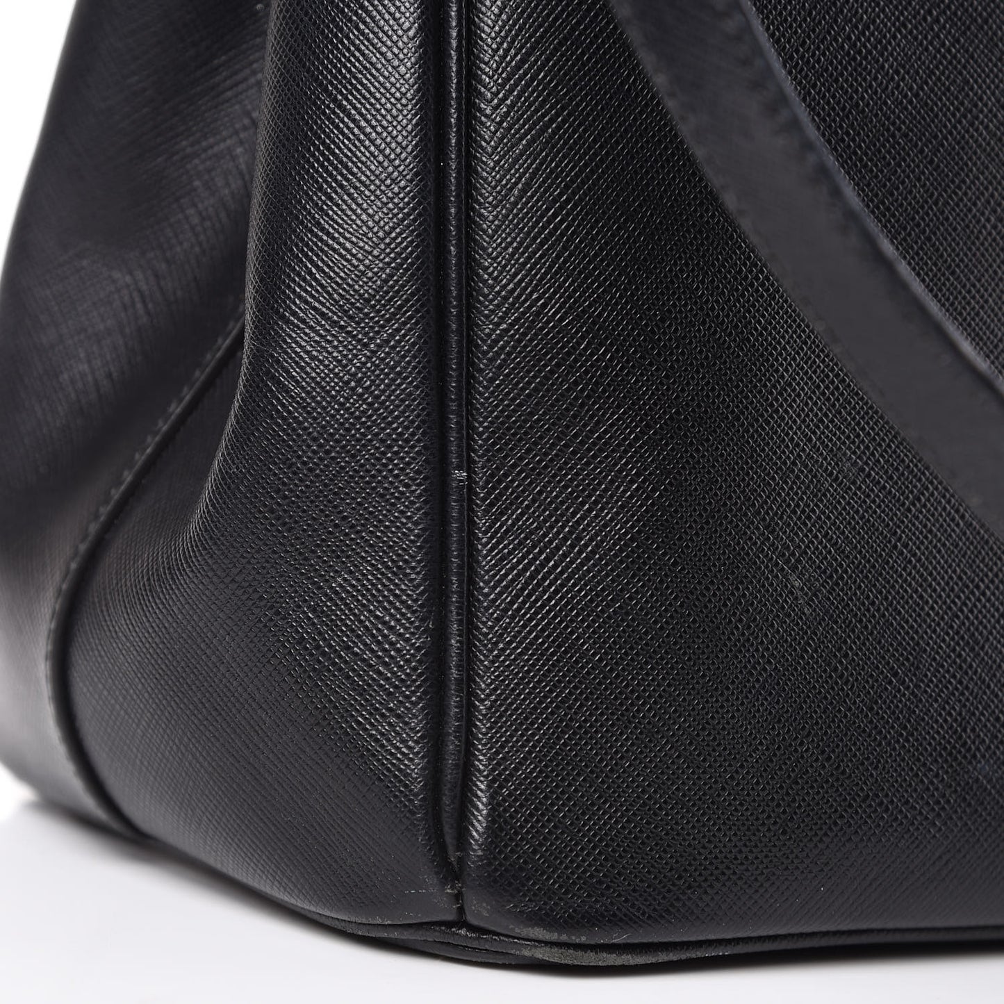 Saffiano Medium Galleria Double Zip Tote Black