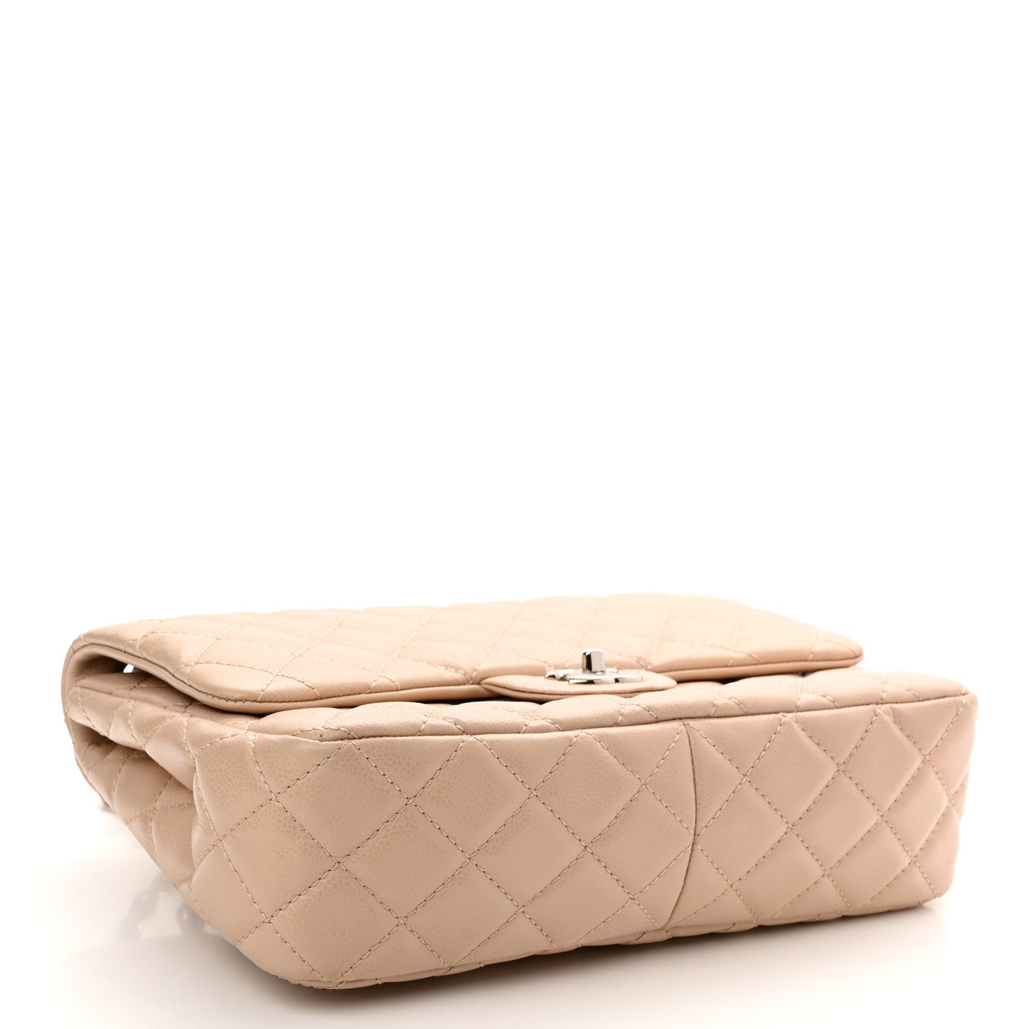 Caviar Quilted Jumbo Single Flap Ecru