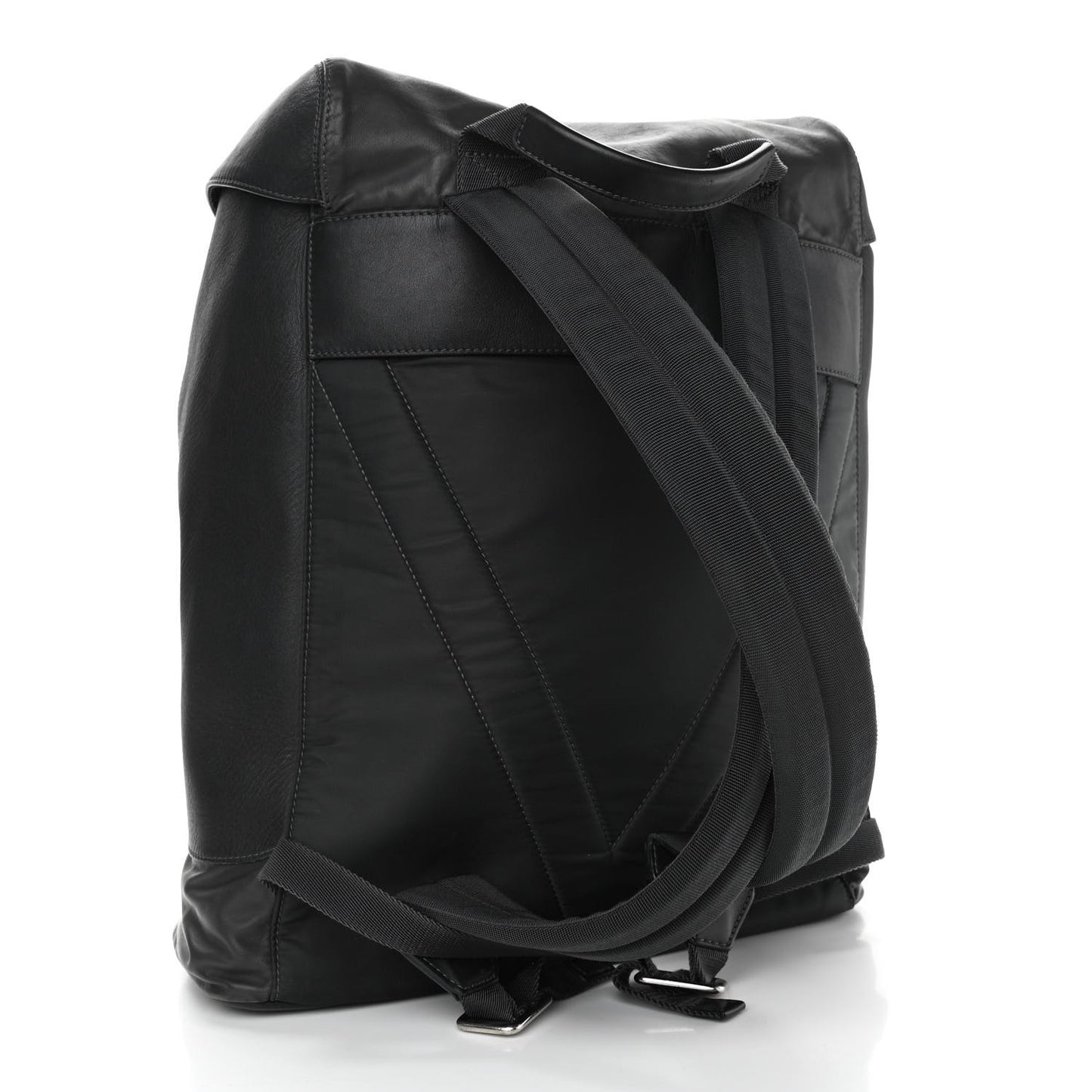 Calfskin Nylon V Line Pulse Backpack Asphalt