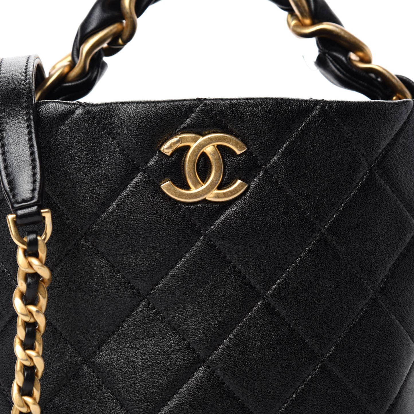 Shiny Lambskin Quilted Small Chain Is More Drawstring Bag Black