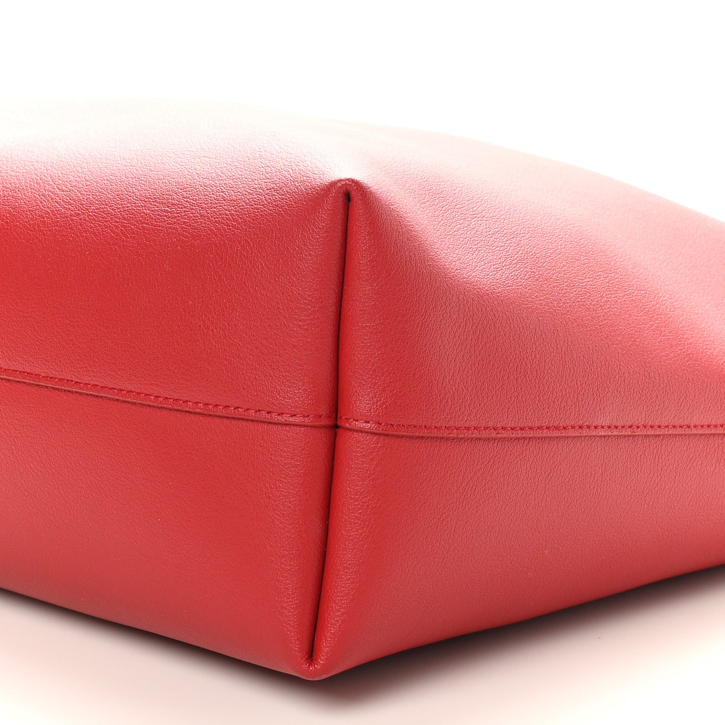 Calfskin Large Shopping Tote Rouge Eros