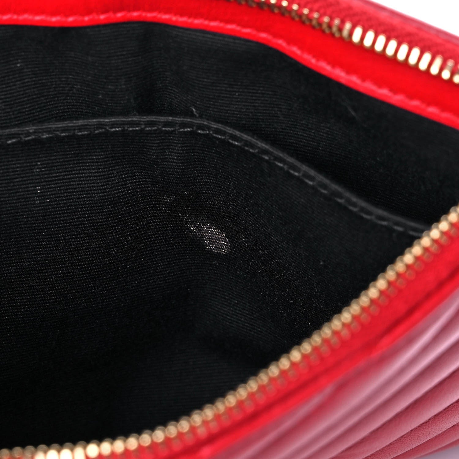 Saint Laurent Calfskin Matelasse Chevron Monogram Pouch Red 13 of 13