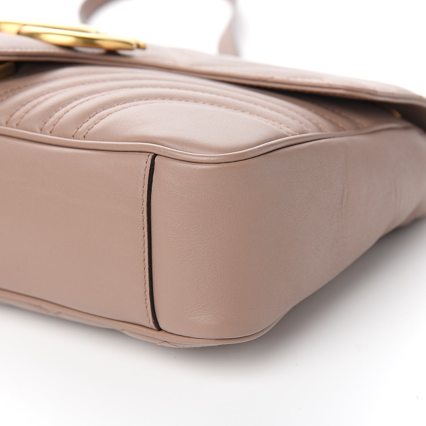 Calfskin Matelasse Medium GG Marmont Shoulder Bag Porcelain Rose