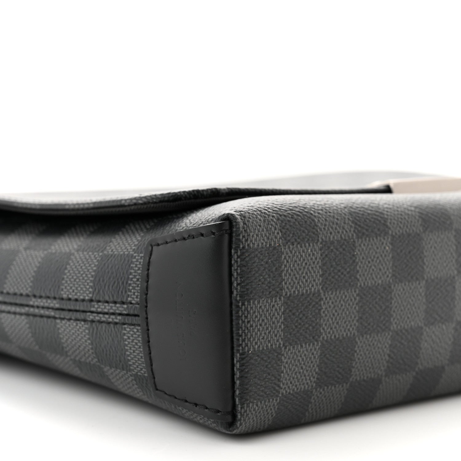 Louis Vuitton Damier Graphite District PM 8 of 9