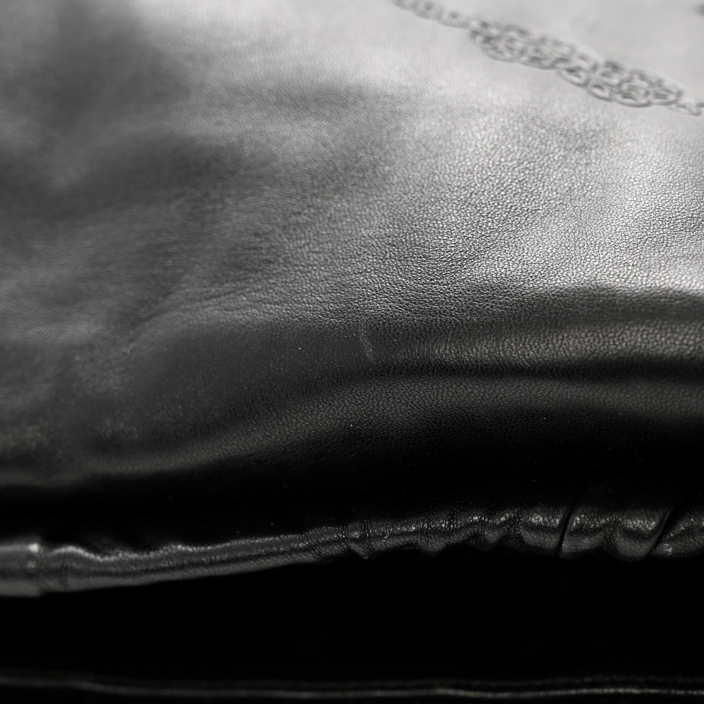 Nappa Gaufre Pochette Clutch Black