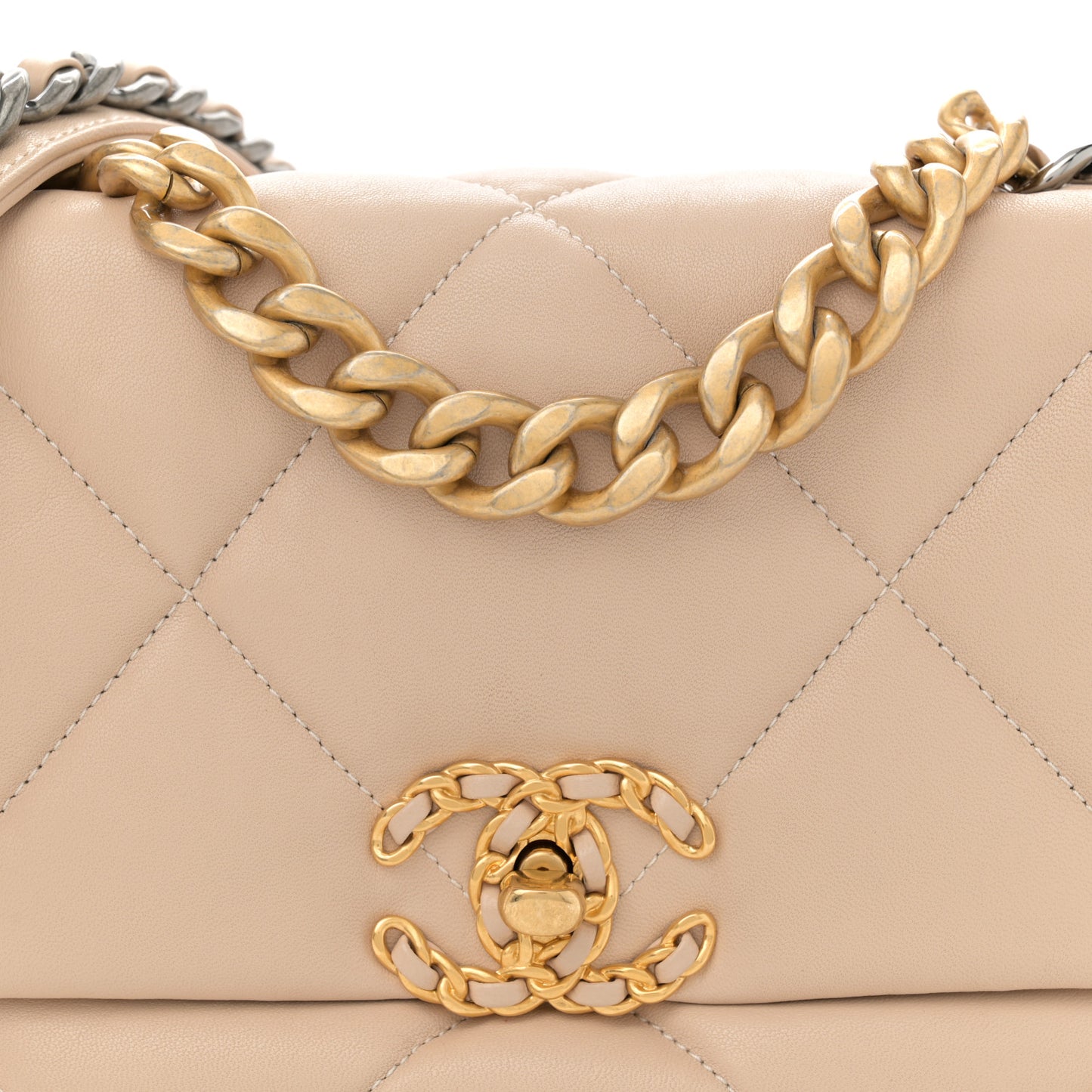 Lambskin Quilted Medium Chanel 19 Flap Beige