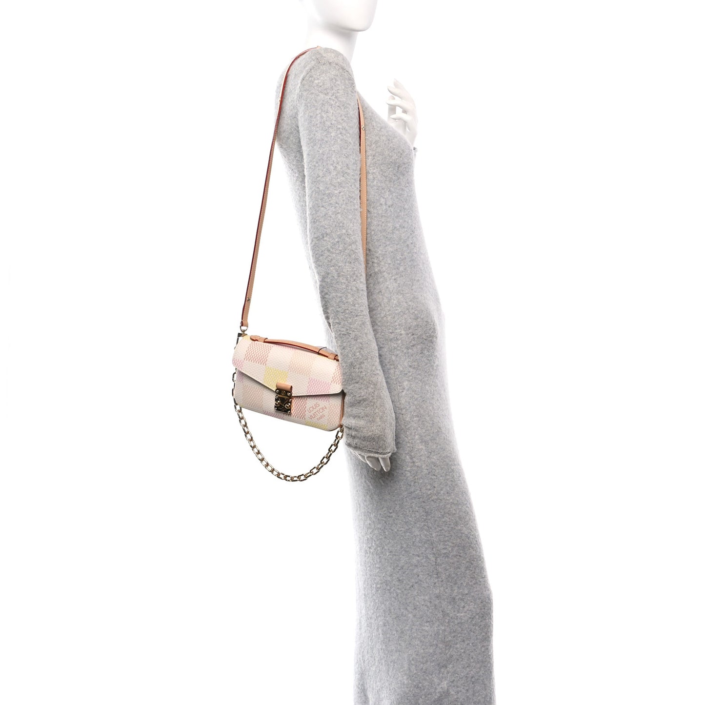 Damier Giant Pochette Metis East West Peach