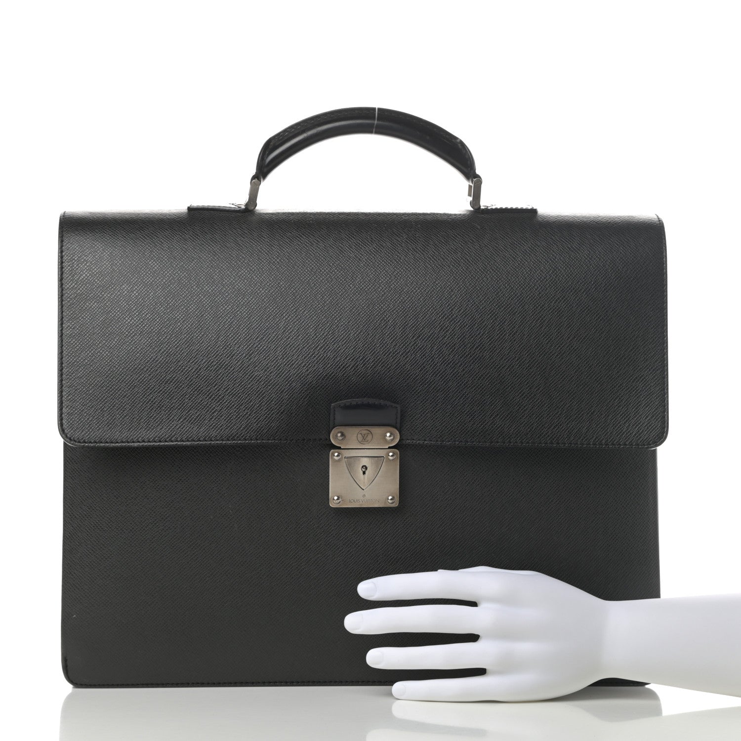 Louis Vuitton Taiga Neo Robusto 2 Compartment Briefcase Black 2 of 15