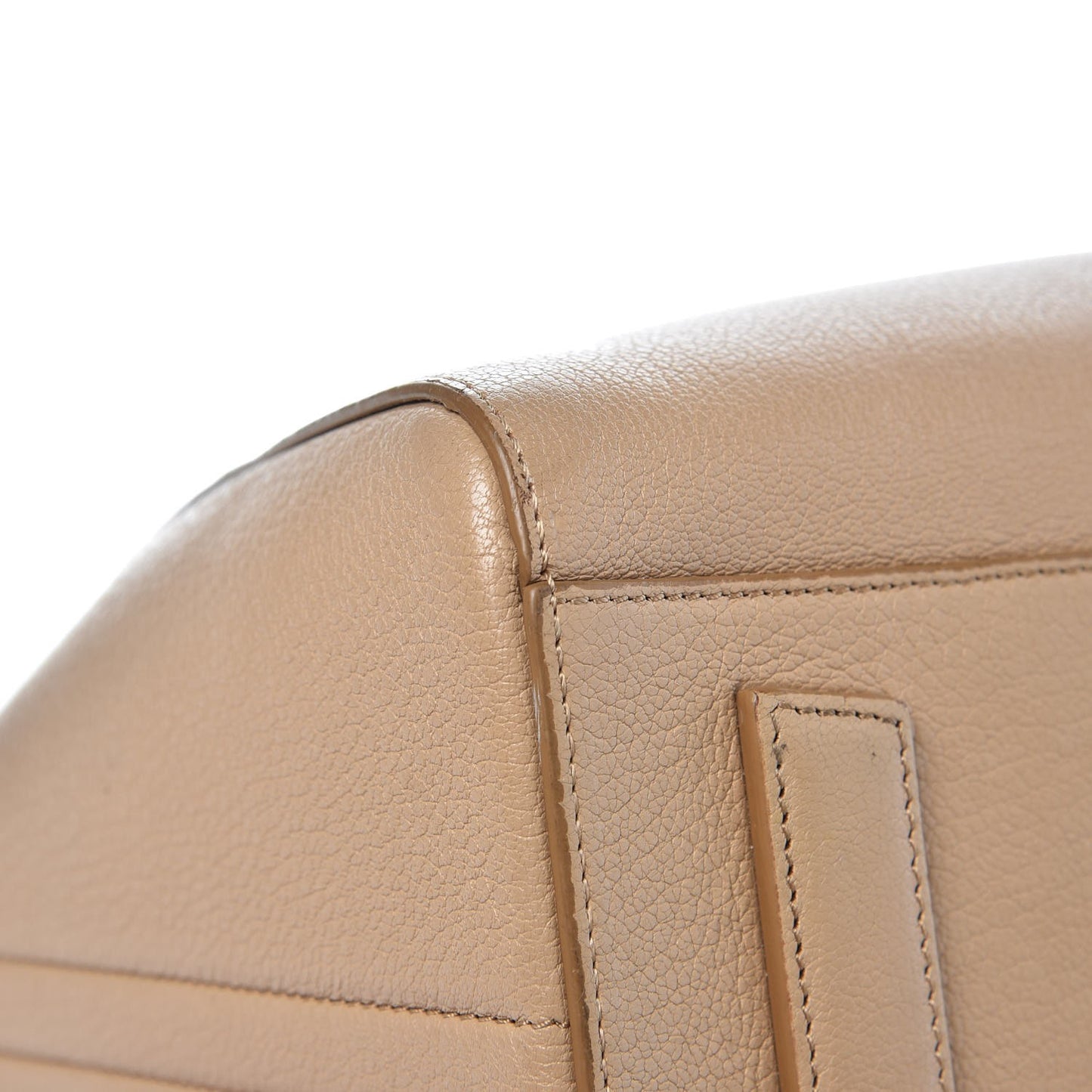 Sugar Goatskin Small Antigona Nude