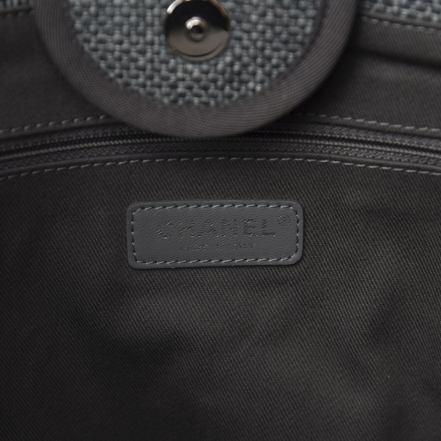 Woven Straw Raffia Medium Deauville Tote Grey