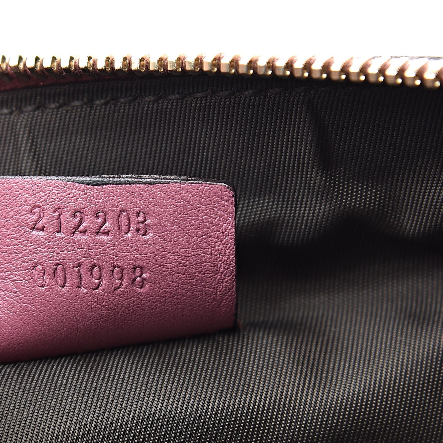 Metallic Guccissima New Britt Wristlet Pink