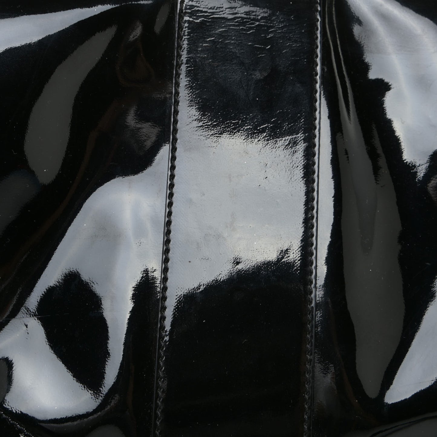 Patent Rivera Clutch Black