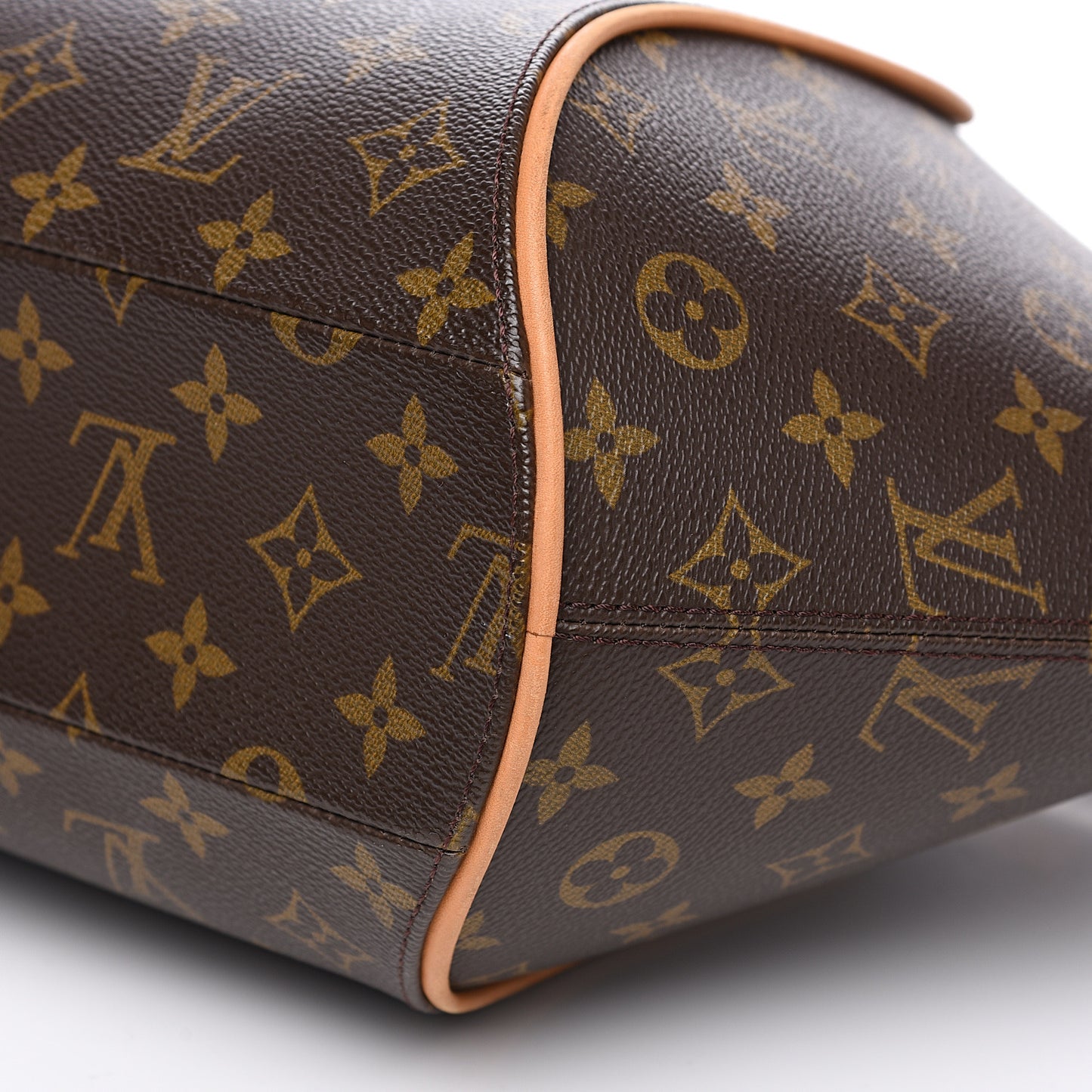 Monogram Ellipse MM
