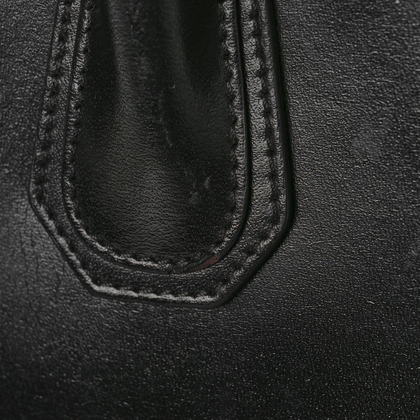 Shiny Lord Calfskin Small Antigona Black