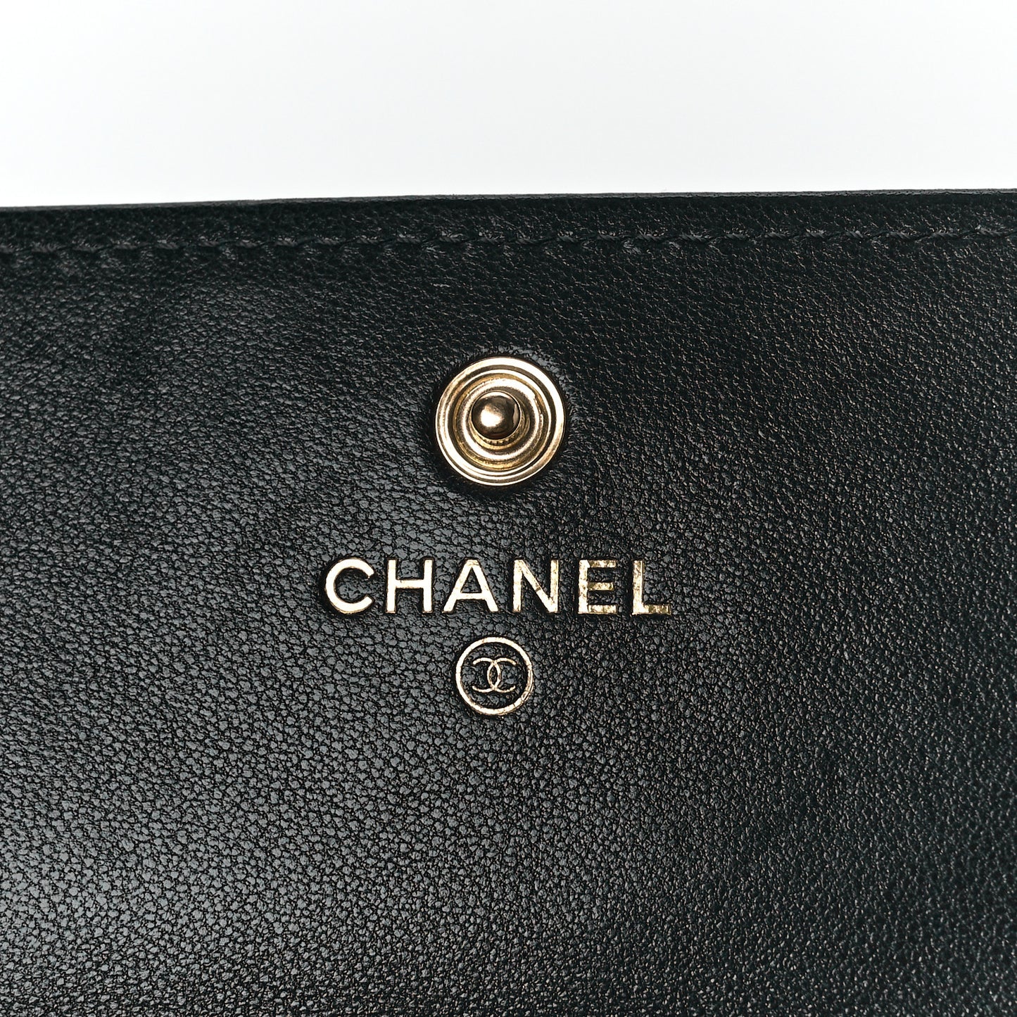 Lambskin Quilted Chanel 19 Flap Wallet Black