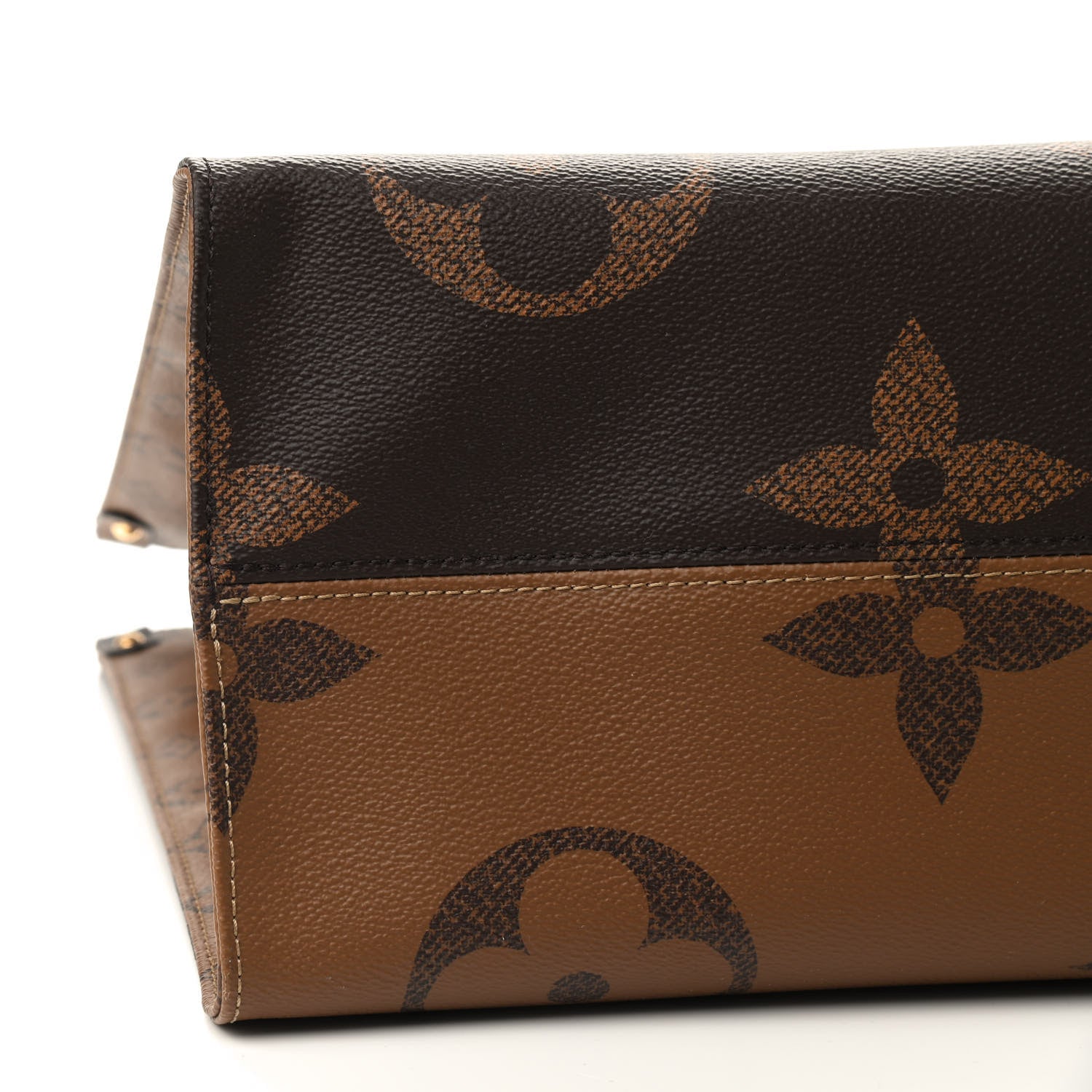 Louis Vuitton Reverse Monogram Giant Onthego GM 7 of 8