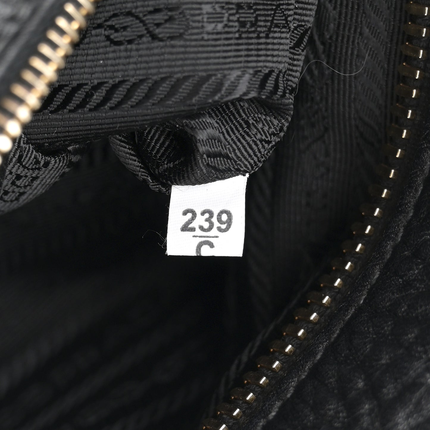 Vitello Daino Bauletto Black