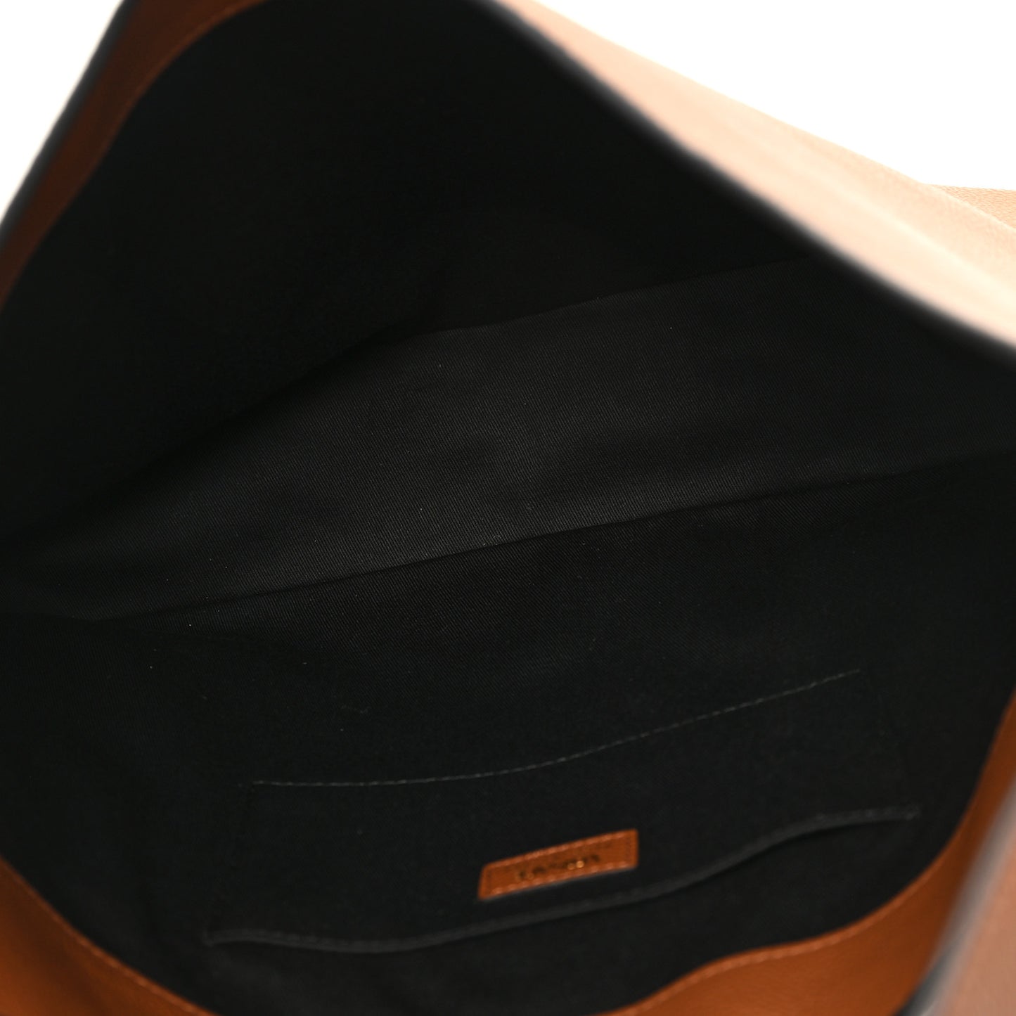 Grainy Calfskin Virtus Hobo Caramel