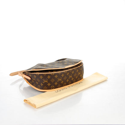 Louis Vuitton Monogram Menilmontant MM 4 of 7