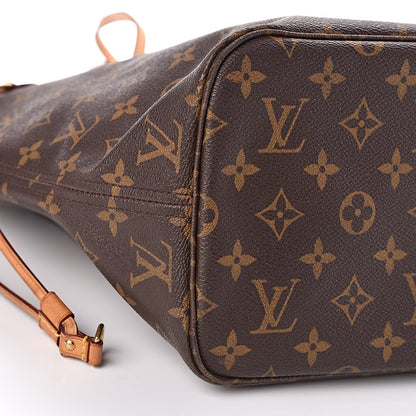 Louis Vuitton Monogram Neverfull MM 16 of 17