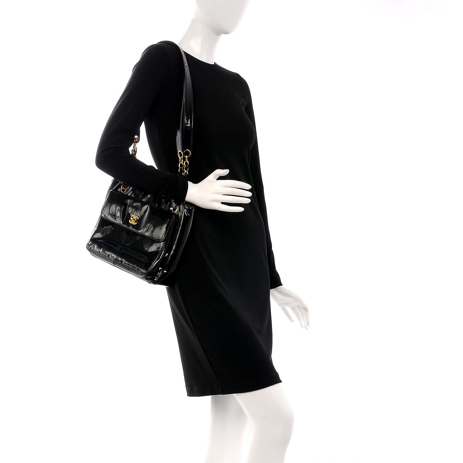 Chanel Patent CC Shoulder Bag Black 3 of 8