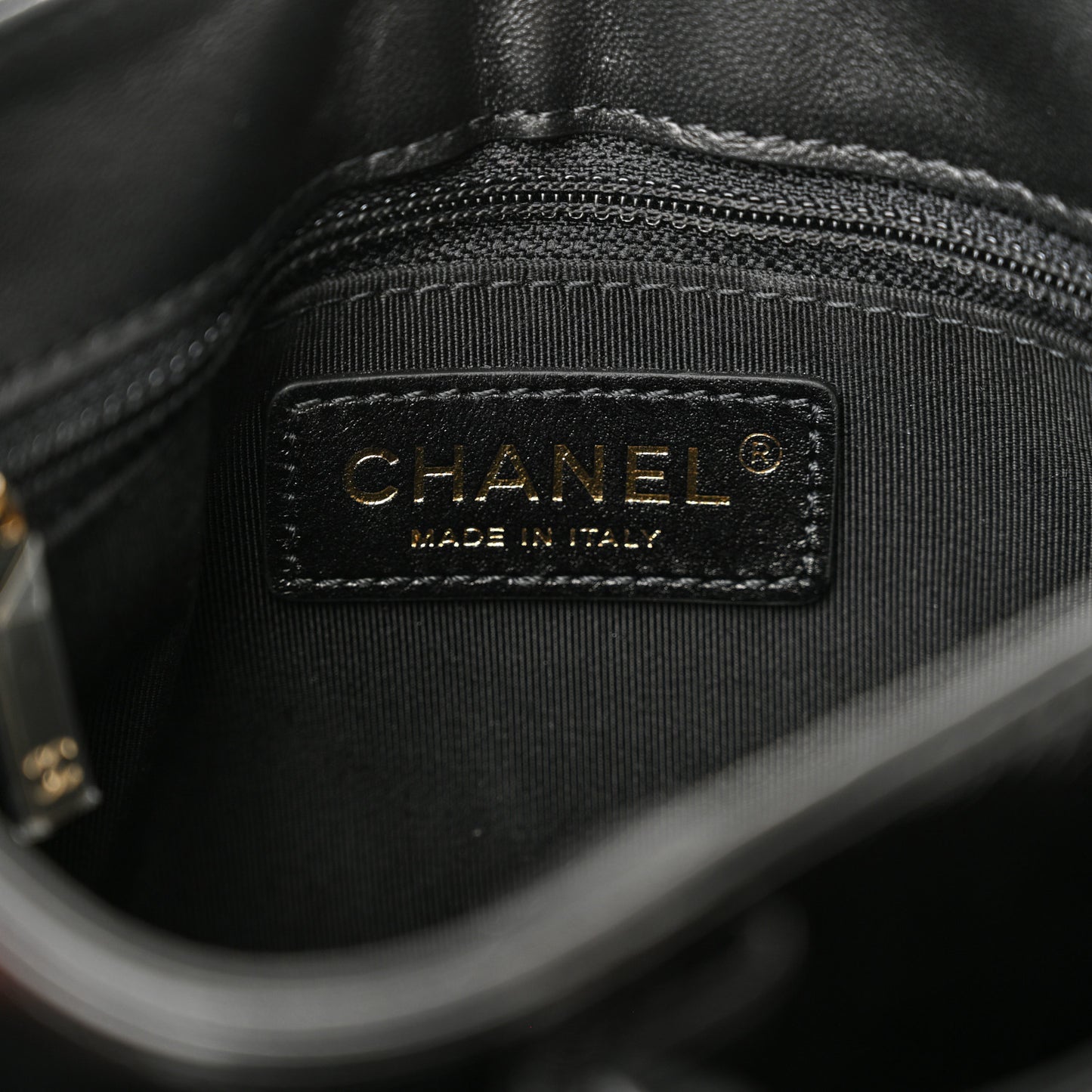 Glazed Calfskin Quilted Double Pocket Crossbody Flap Black