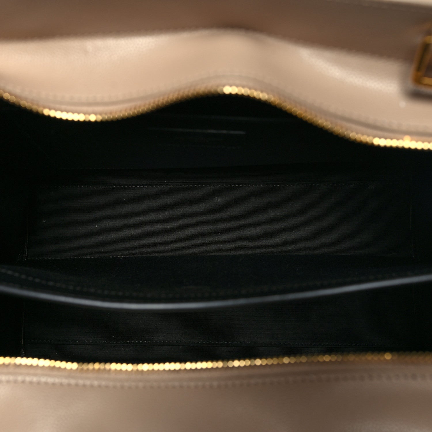 Saint Laurent Grain De Poudre Medium Uptown Tote Dark Beige 6 of 11