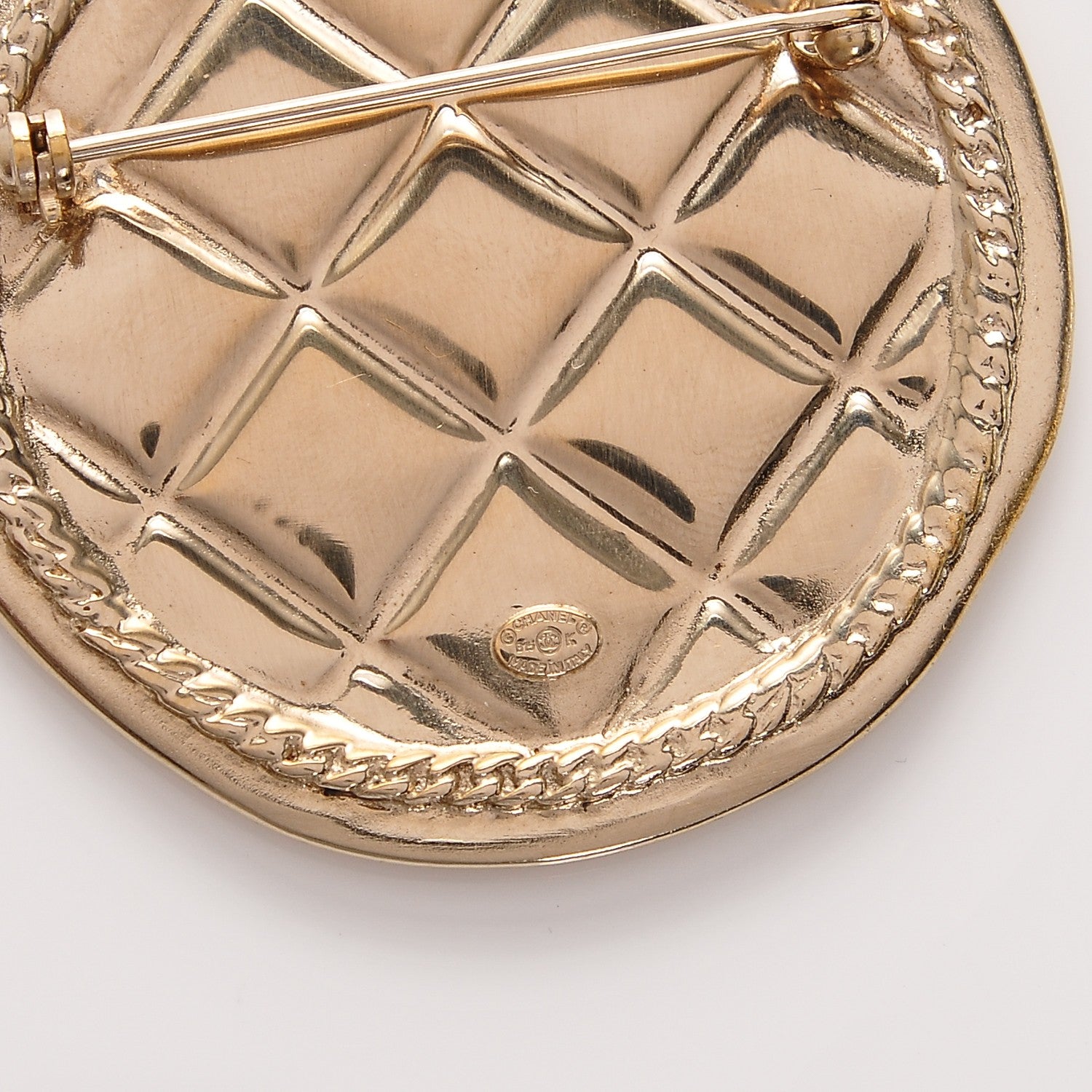 Chanel Quilted CC Brooch Pin Gold 4 of 4
