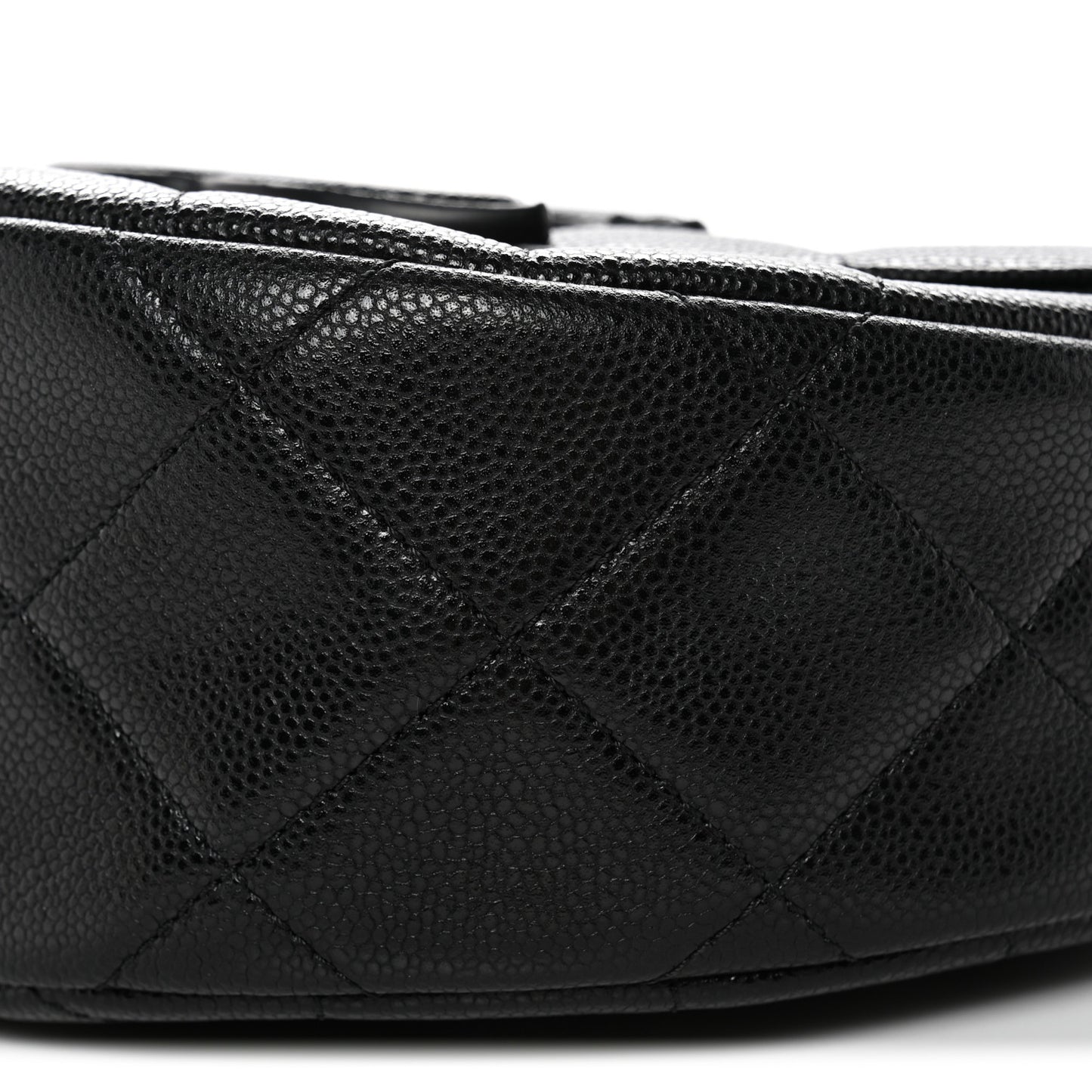 Caviar Quilted Small Messenger Flap Black