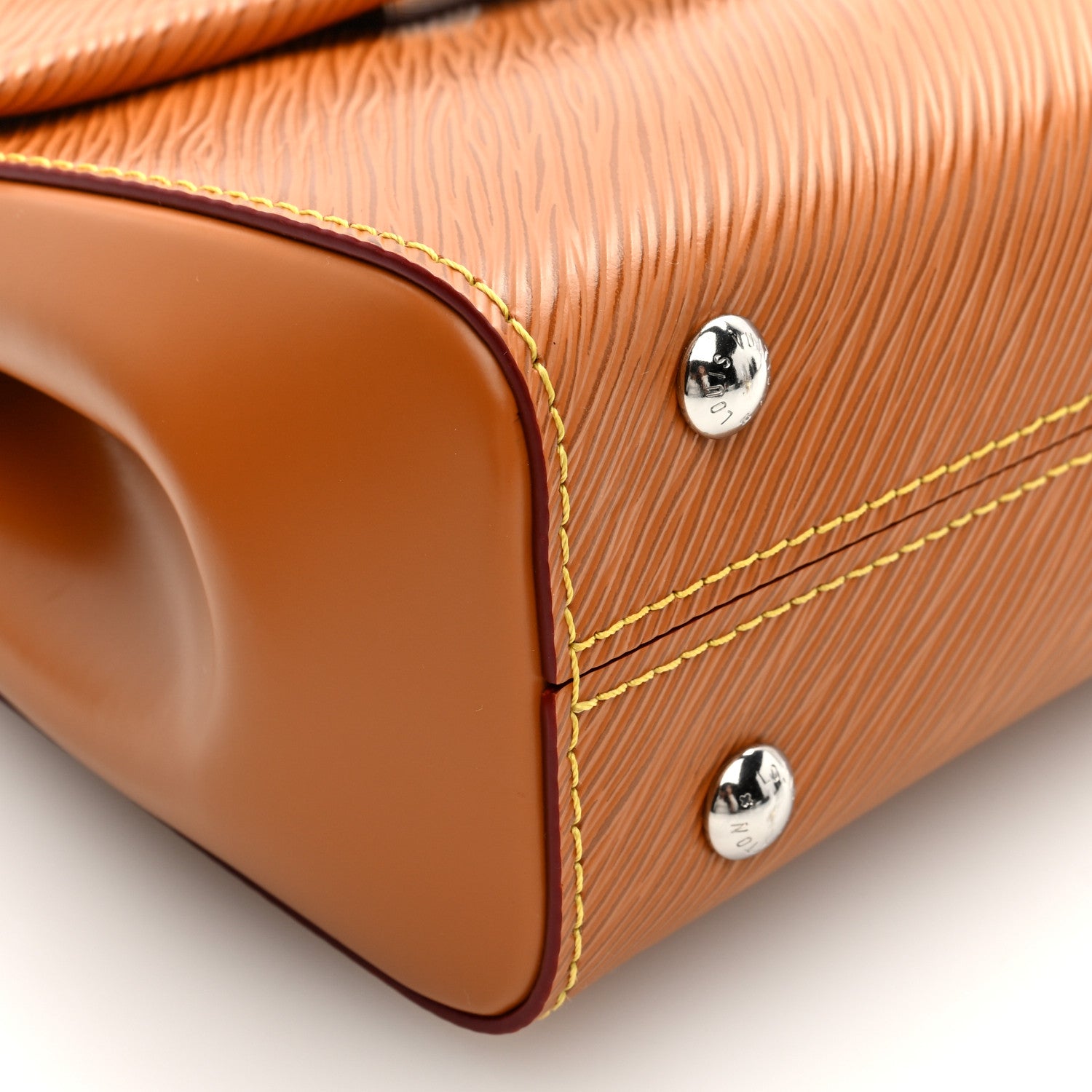 Louis Vuitton Epi Cluny Mini Gold Honey 8 of 9