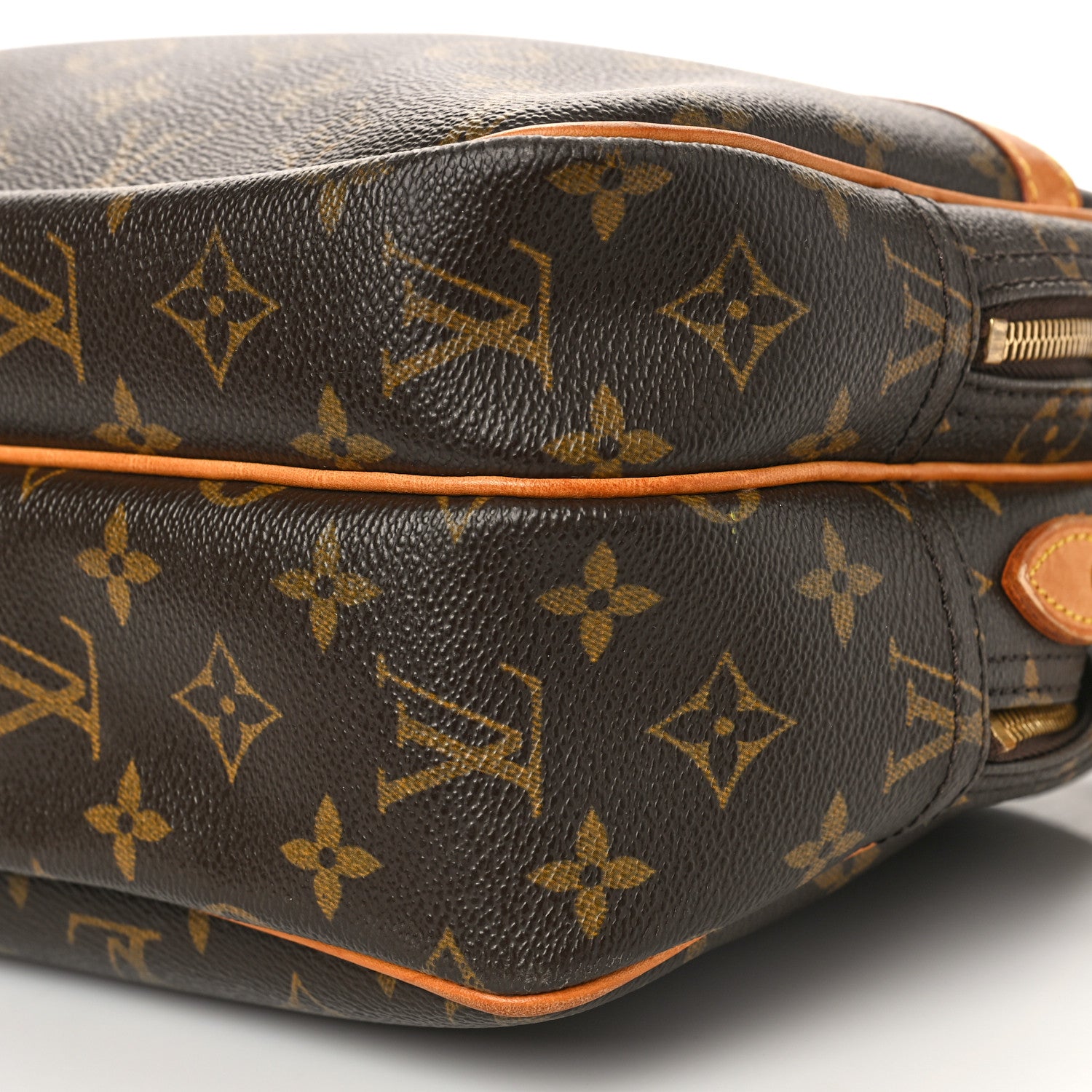 Louis Vuitton Monogram Reporter PM 8 of 11