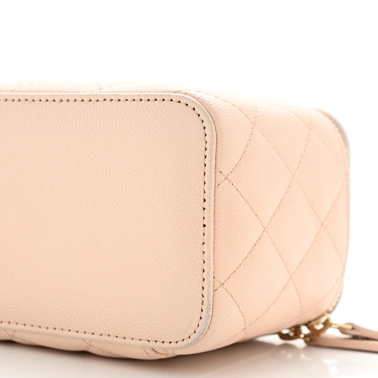 Caviar Quilted Small Vanity Case With Chain Light Beige