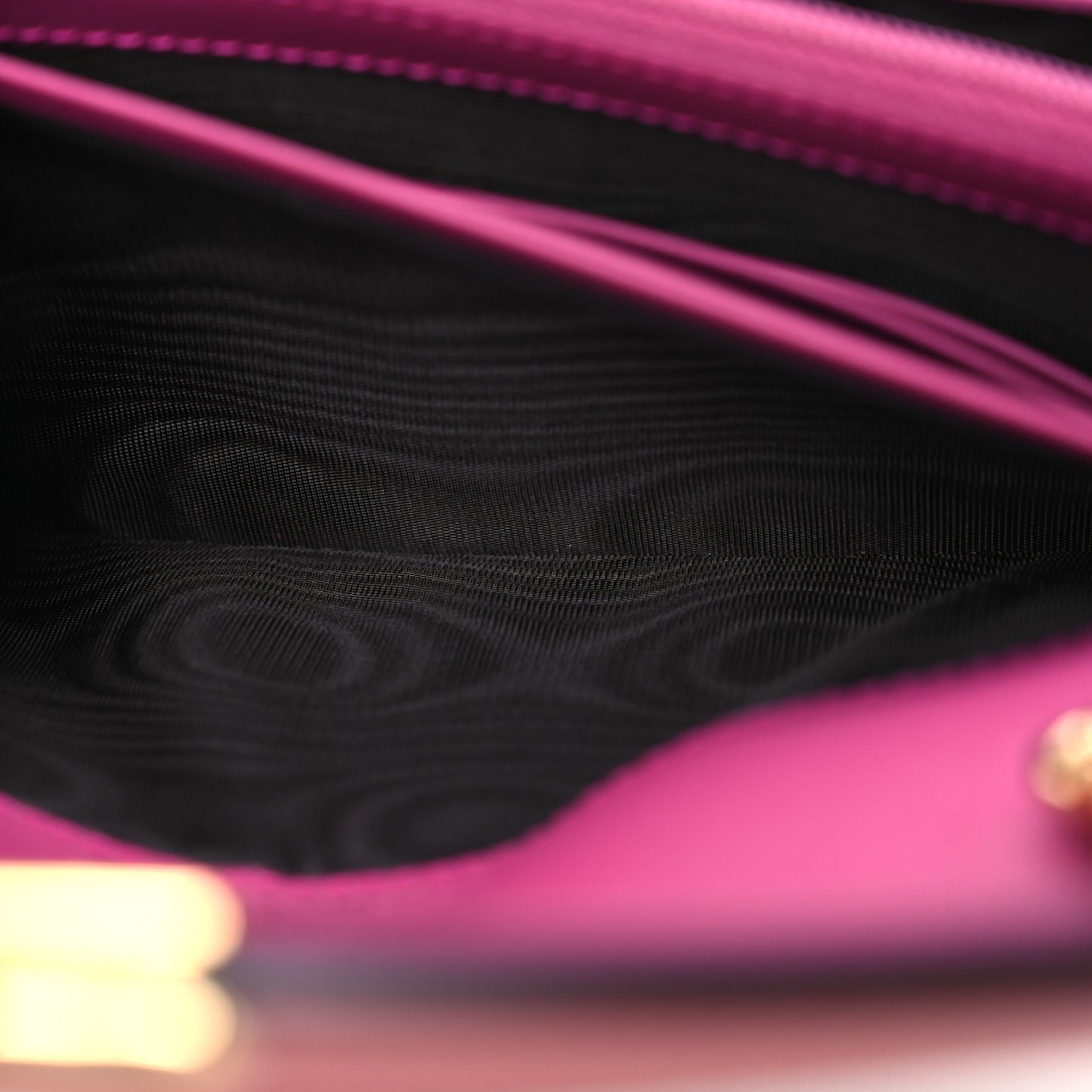 GG Supreme Monogram Moon Calfskin Padlock Continental Chain Wallet Beige Ebony Hibiscus Red New Rosette