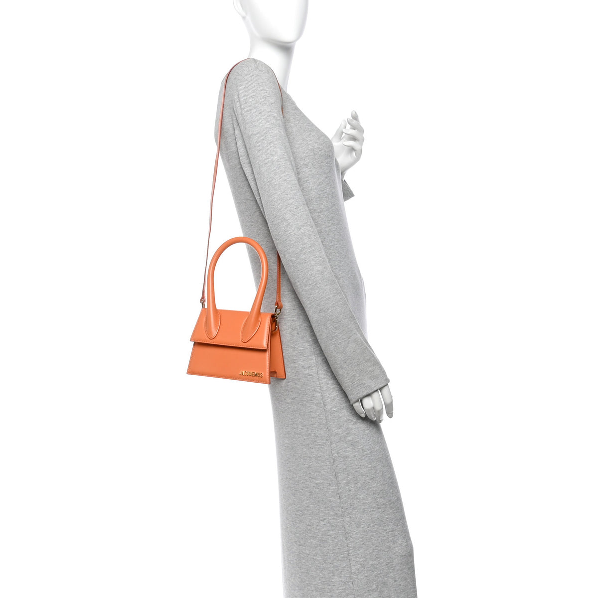 Smooth Calfskin Le Chiquito Moyen Orange