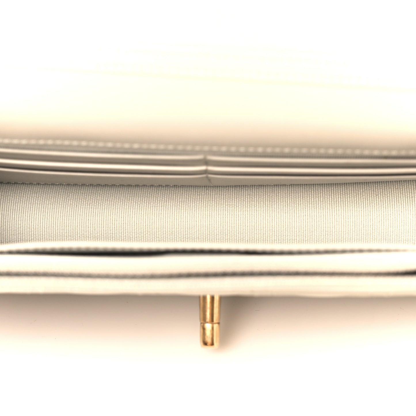 Lambskin Quilted CC Wallet on Chain WOC Light Beige