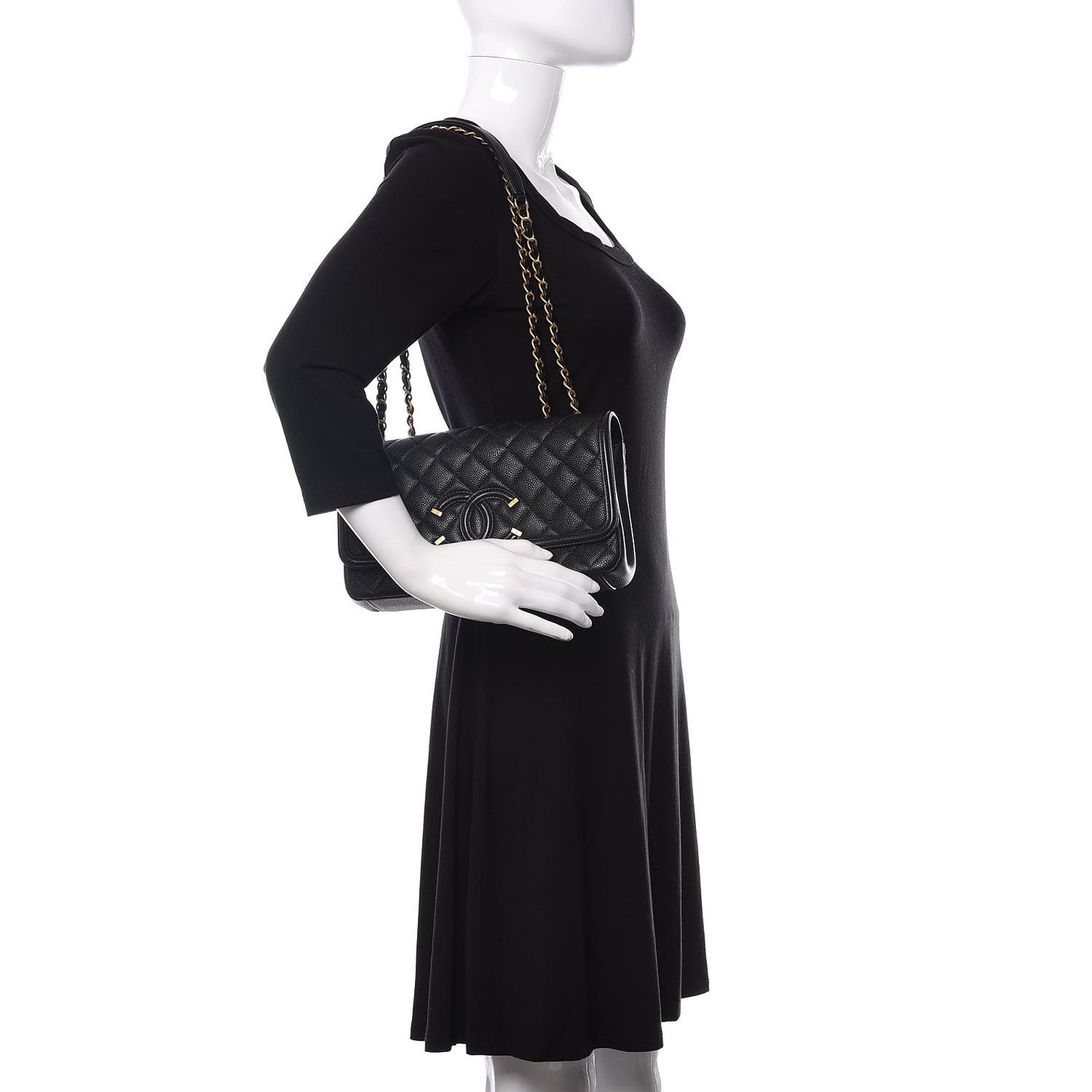 Caviar Quilted Medium CC Filigree Flap Black