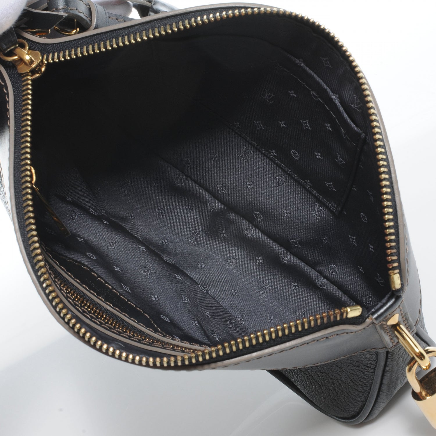 Louis Vuitton Suhali Lockit Clutch Chrome 7 of 8