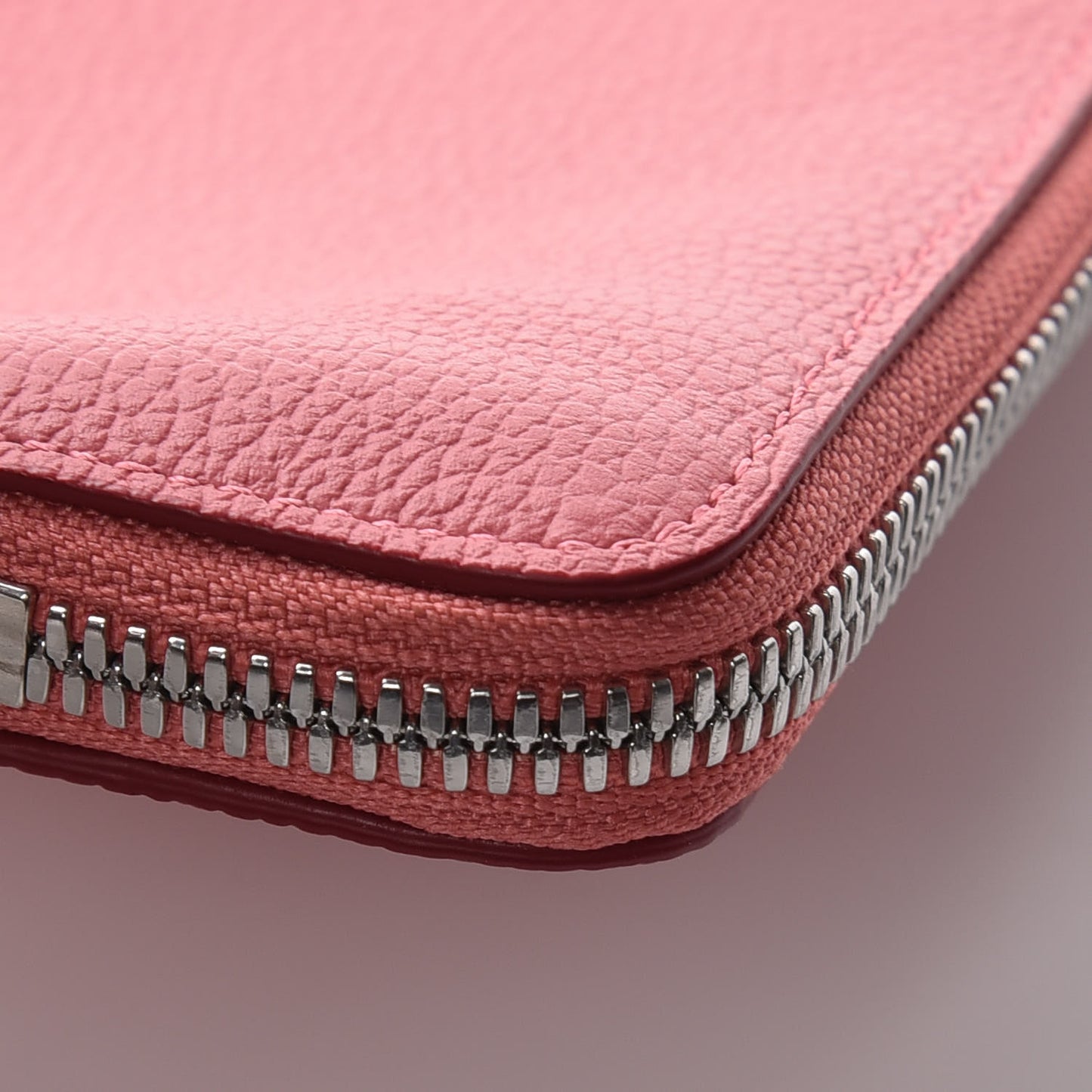 Calfskin Milla Tech Pouch Pink