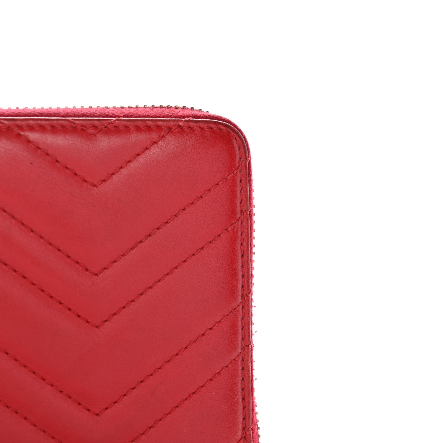 Gucci Calfskin Matelasse GG Marmont Zip Around Wallet Hibiscus Red 10 of 13