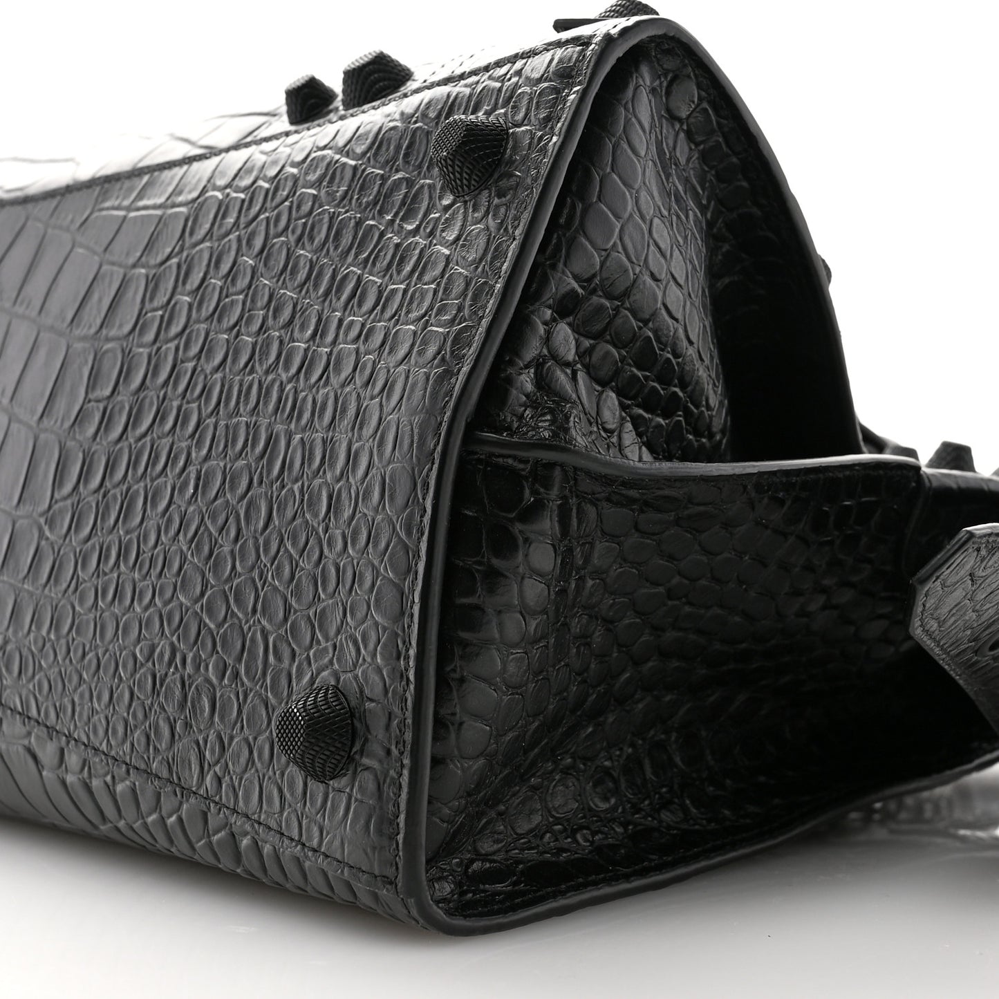 Semi Shiny Calfskin Crocodile Embossed Neo Cagole Black Hardware City Handbag Black