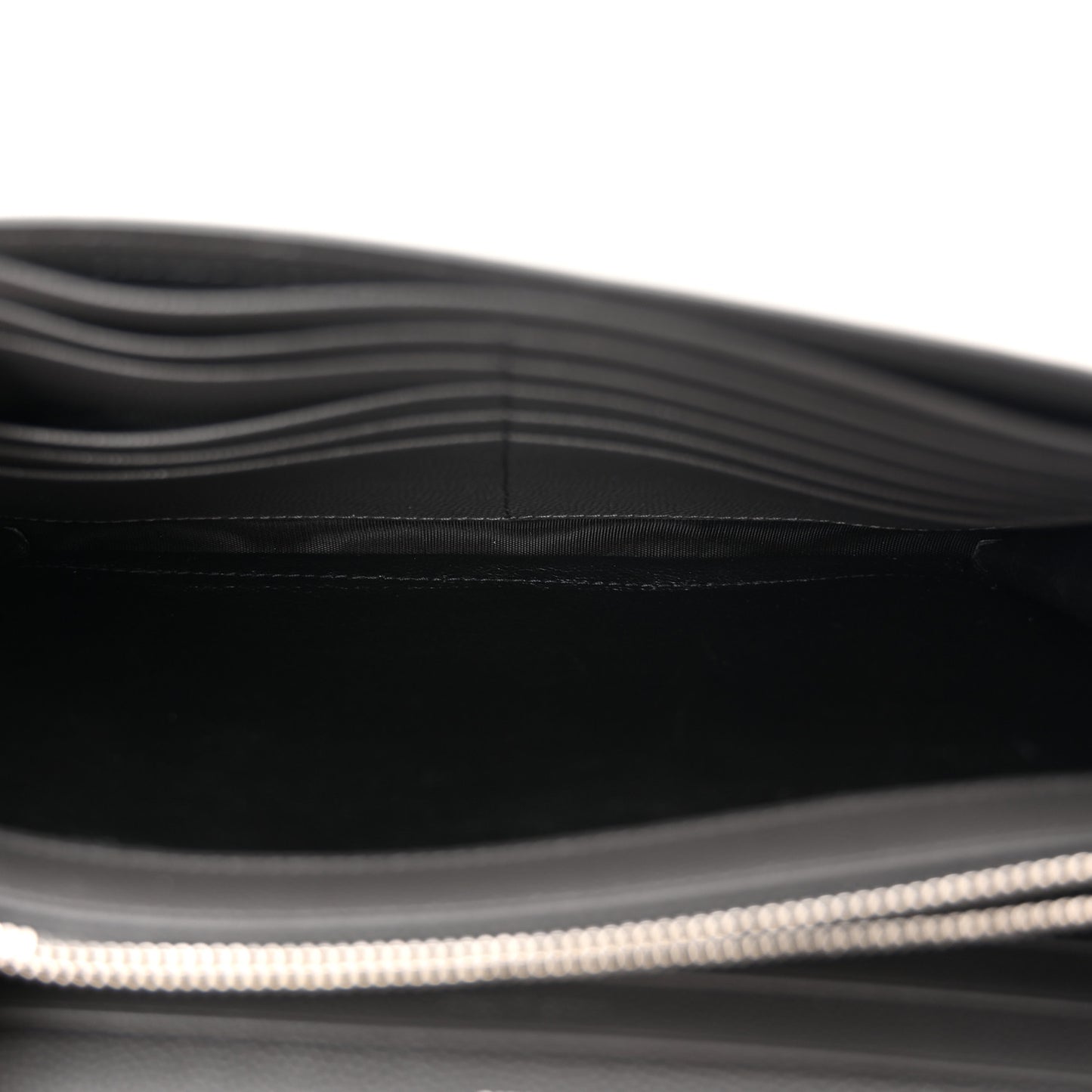 Grain De Poudre Matelasse Chevron Monogram Chain Wallet Grey White