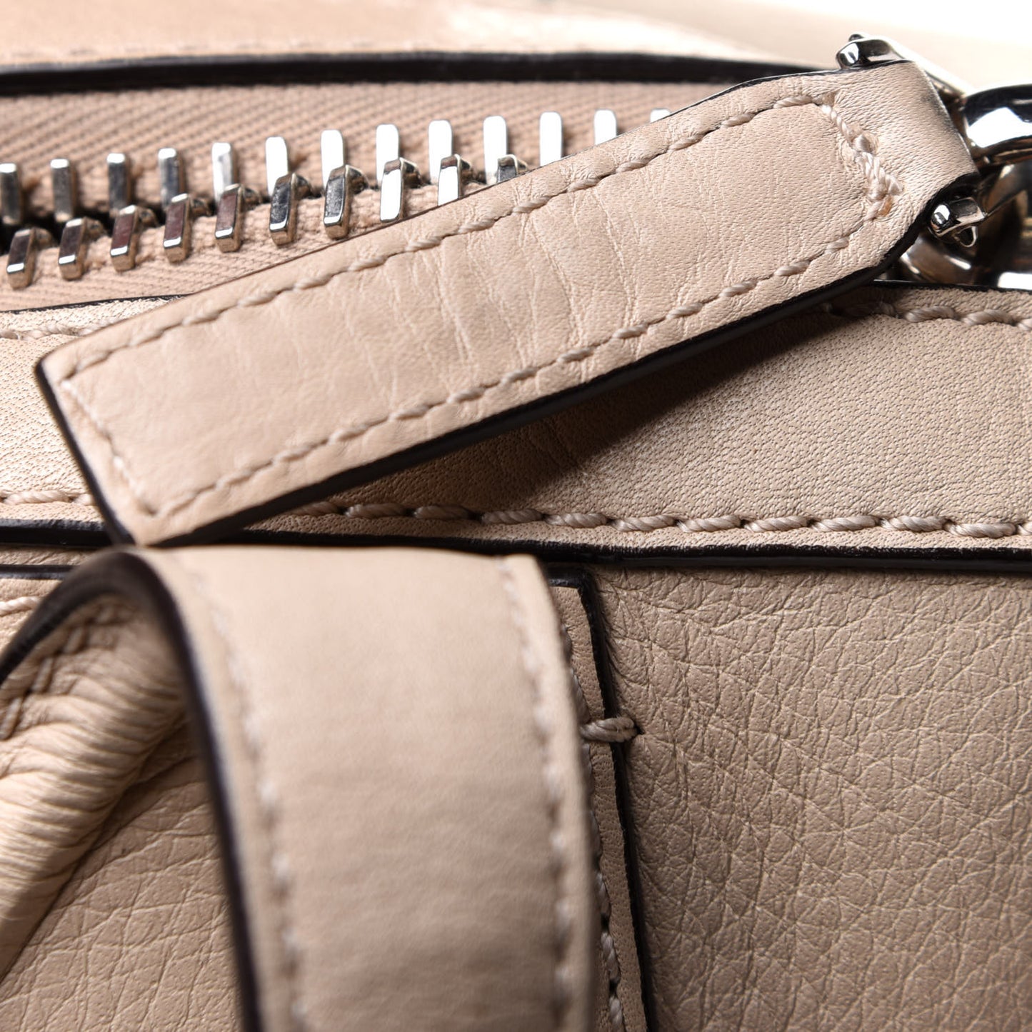 Pebbled Calfskin Small Nightingale