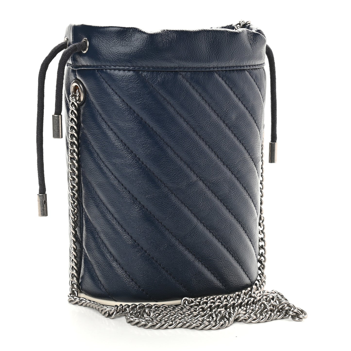 Vintage Effect Calfskin Matelasse Diagonal Mini Torchon GG Marmont 2.0 Bucket Bag Blue Agata Mystic White