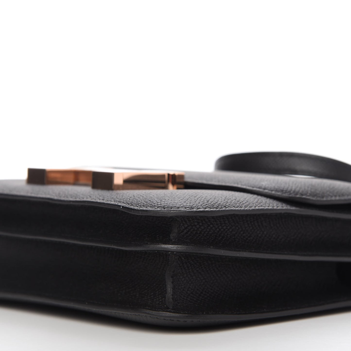 Epsom Constance 18 Black