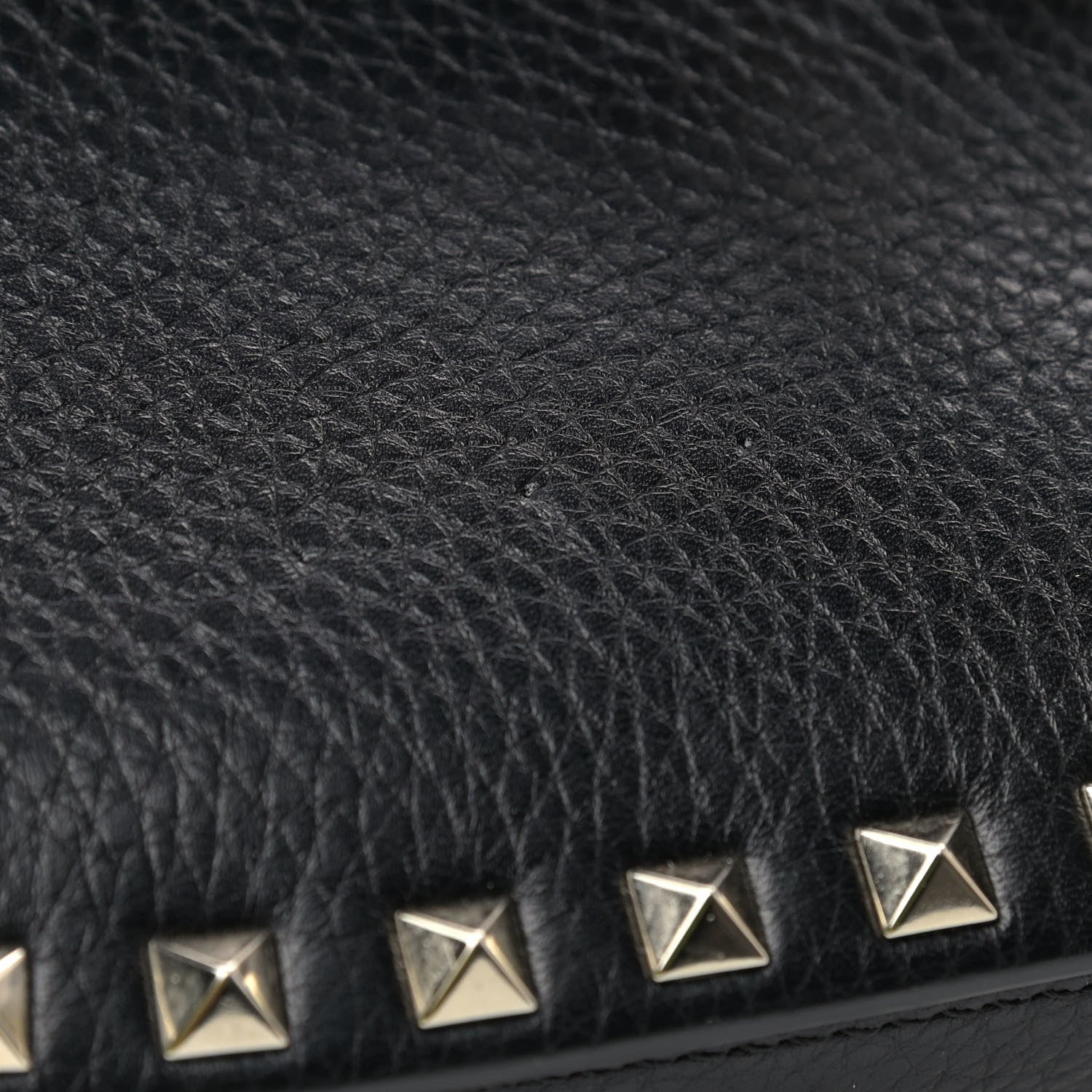 Valentino Garavani Pebbled Calfskin Medium Rockstud Flap Saddle Bag Black 9 of 9