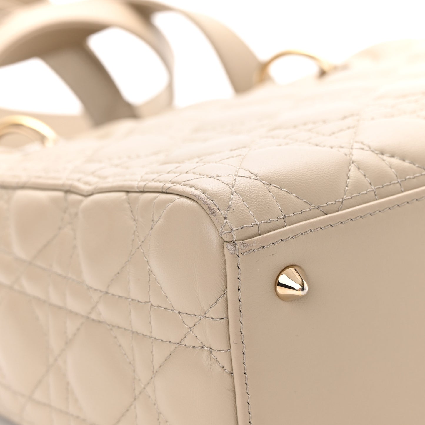 Lambskin Cannage Medium Lady Dior Beige