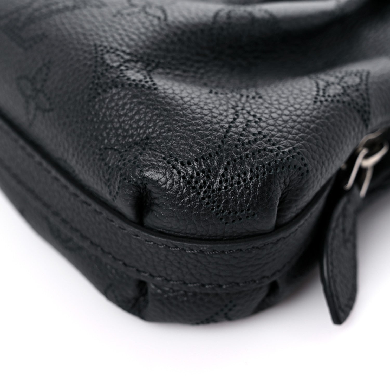 Louis Vuitton Mahina Scala Mini Pouch Black 10 of 13